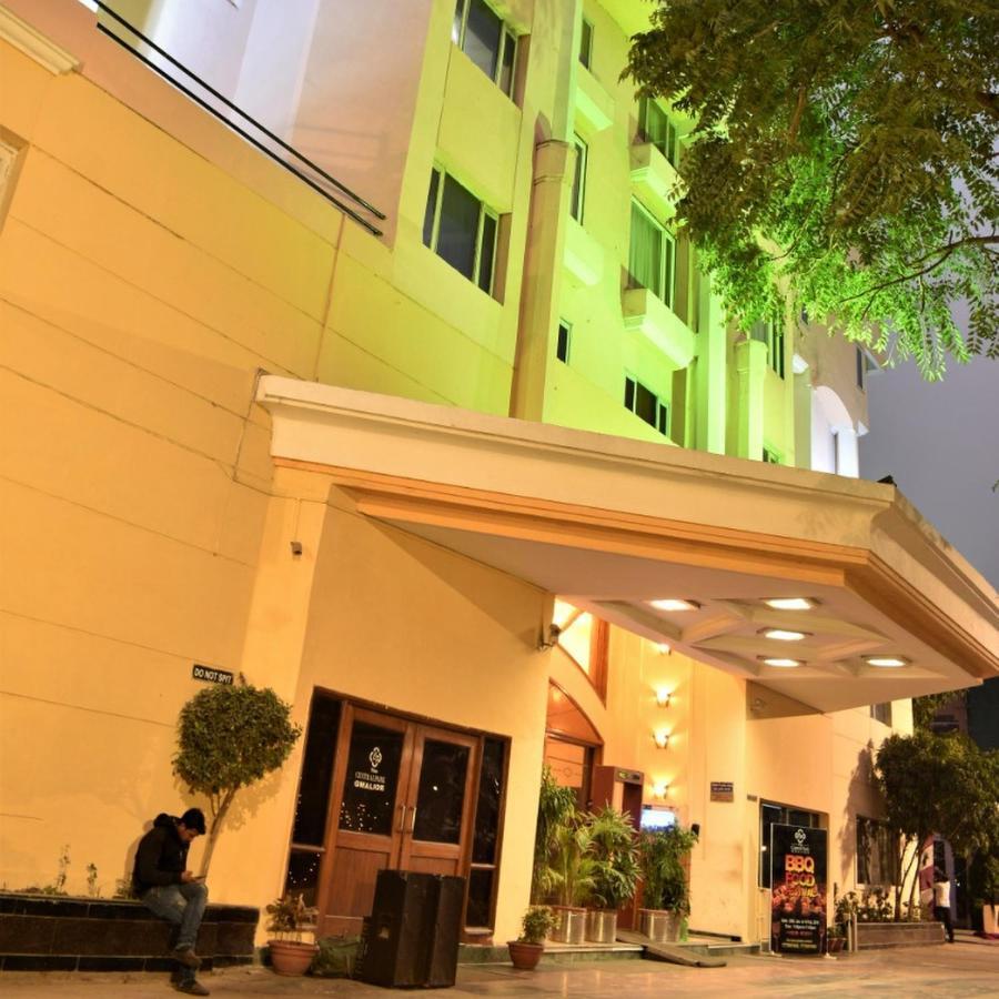 The Central Park Hotel Gwalior Exterior photo